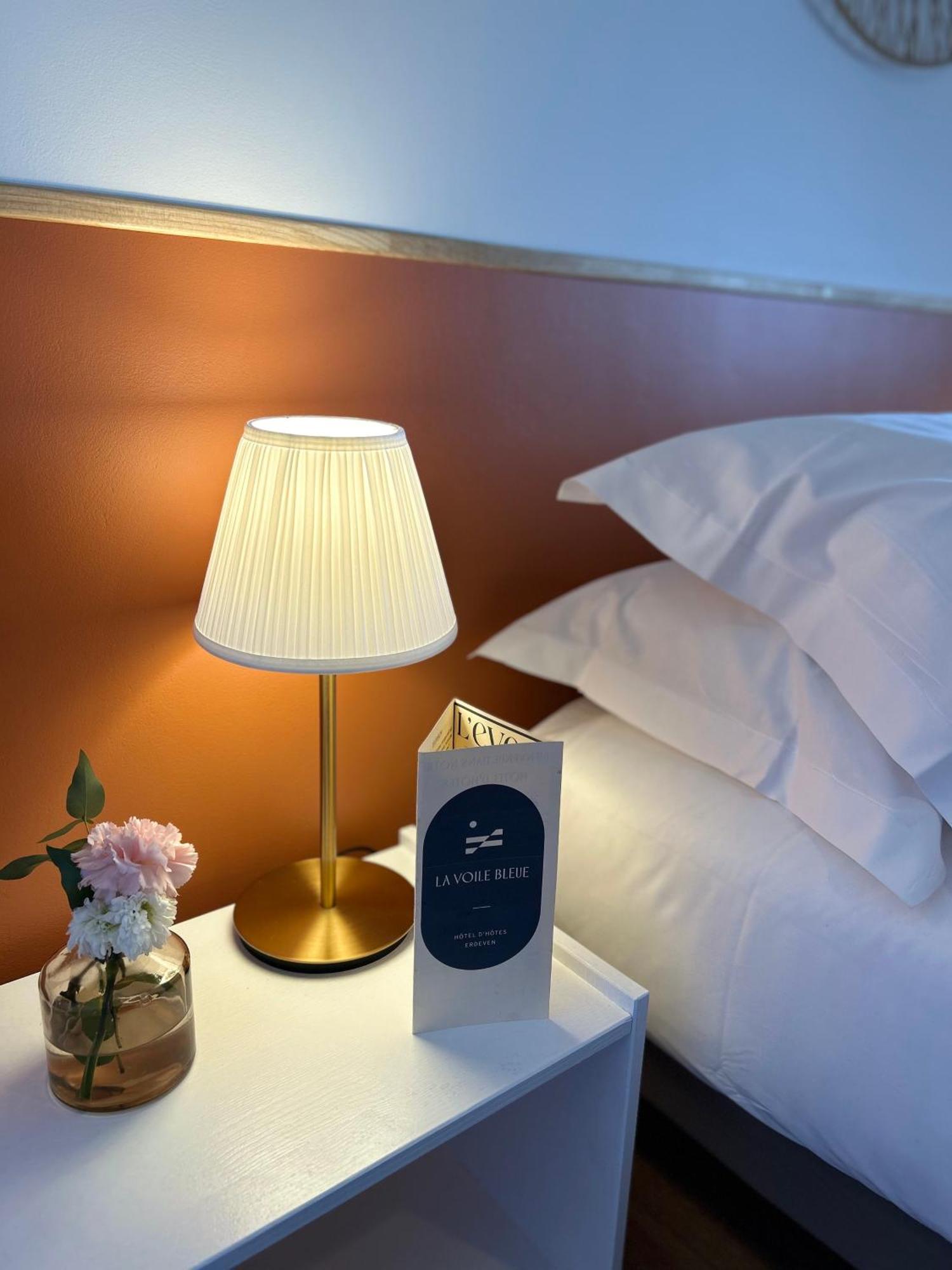 Hotel Restaurant La Voile Bleue Erdeven Eksteriør billede